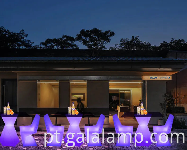 Conjunto elegante de refeições ao ar livre LED luminosa para varandas aconchegantes